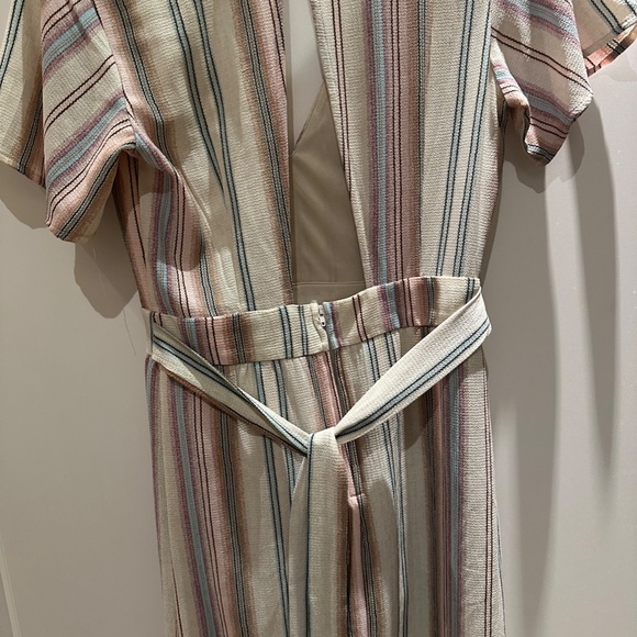 Crystal Doli Short Pants Suit - Picture 4 of 8